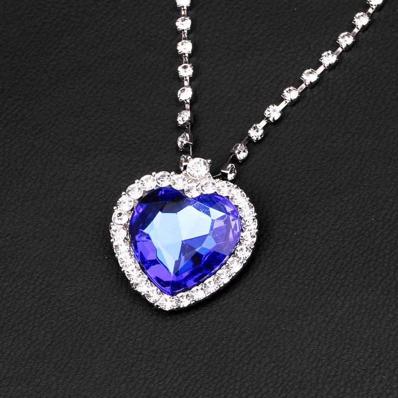 QIHE JEWELRY Classic Fashion Titanic Heart Of Ocean Necklace Heart Pendant Necklace Zircon Luxury Necklace Factory Direct