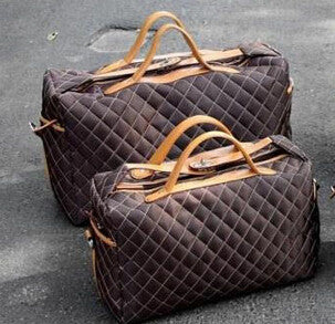 Diamond Patterned Men Travel Bag